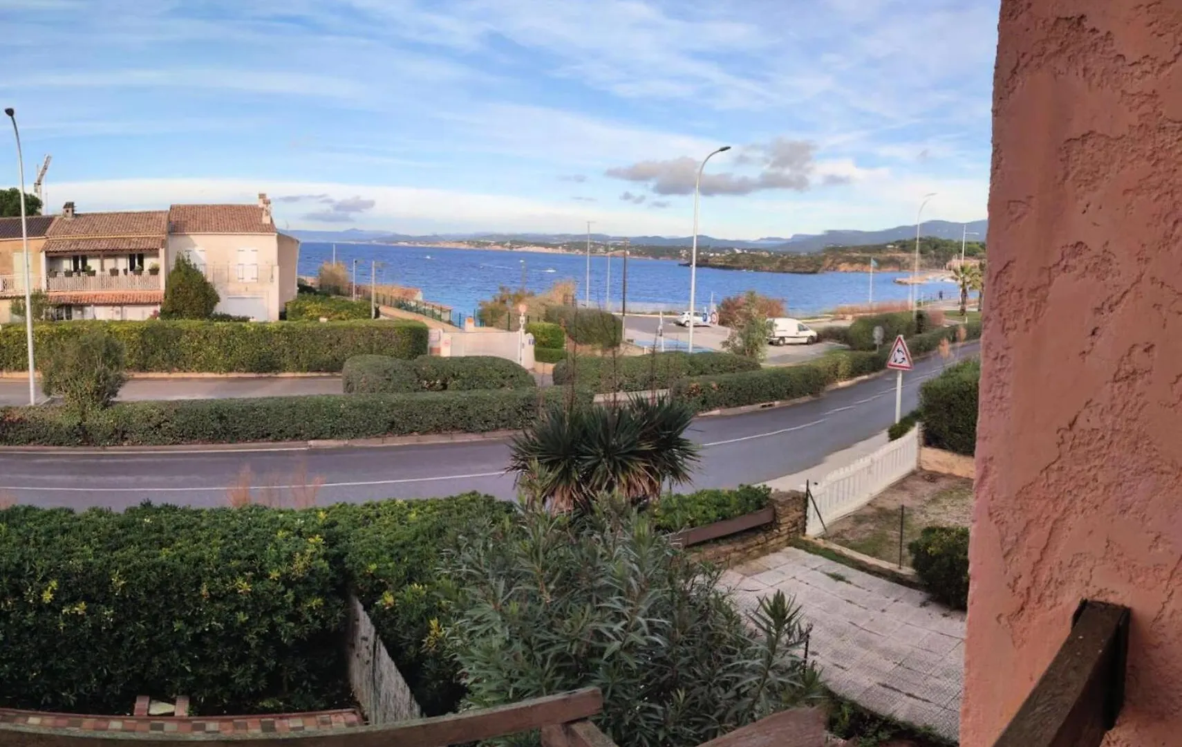 Apartment Residence Plage - Petite Maison A 100M De La Plage Mae-4784 Six-Fours-les-Plages
